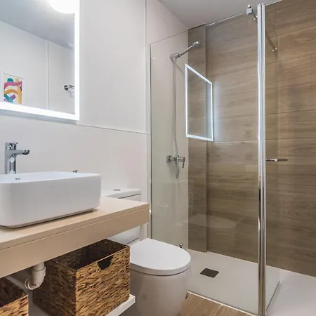Home2book Modern & Chic In La Isleta Apartment